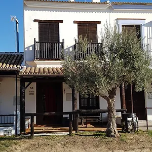 https://casa-los-tres-aires.es-andalucia.com