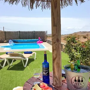 https://villa-el-valle.hotelsfuerteventura.org
